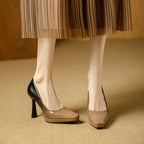 Damen Hochglanz Pumps mit quadratischem Zehenbereich und elegantem Konturdesign