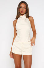 Damen Eleganter Kurzarm-Haltertop mit hochgeschlossenem Kragen und passendem Shorts R&B