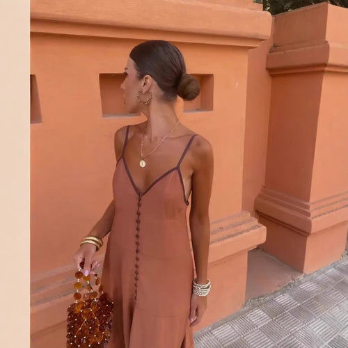 Damen Maxi-Kleid mit feinen Knopfdetails und zartem V-Ausschnitt R&B