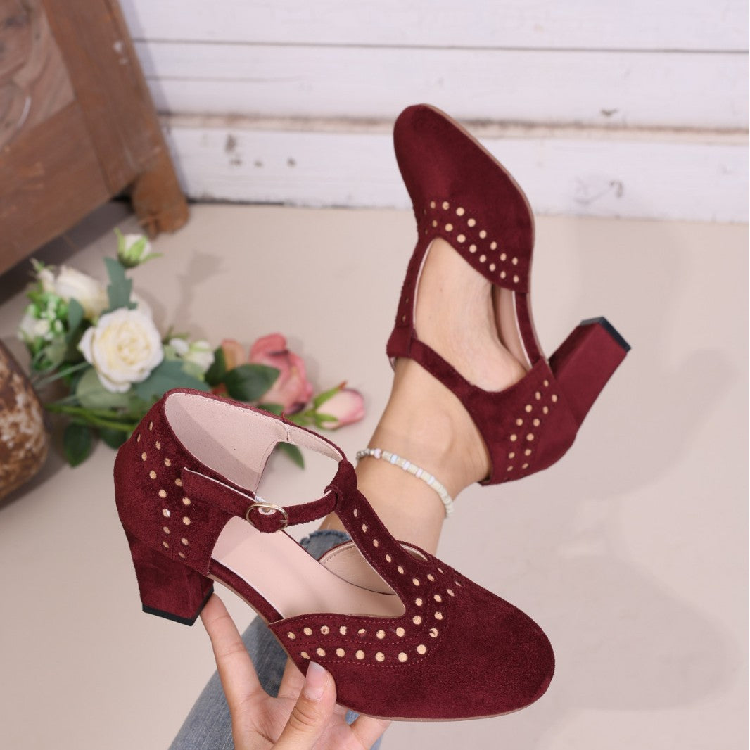 Damen Elegante Pumps mit perforierten Details und komfortablem Blockabsatz R&B