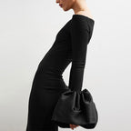 Damen Elegantes Langarm-Maxikleid mit Off-Shoulder-Ausschnitt und Rüschendetails EB