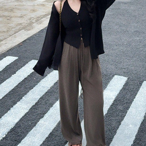 Damen Kuschelige Strickjacke mit Knopfleiste und V-Ausschnitt R&B