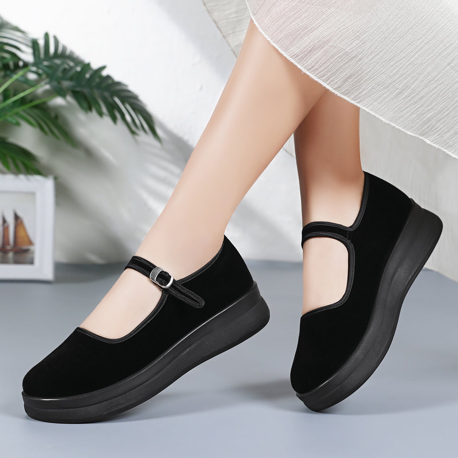 Damen Elegante und bequeme Mary Jane Schuhe mit verstellbarem Riemen