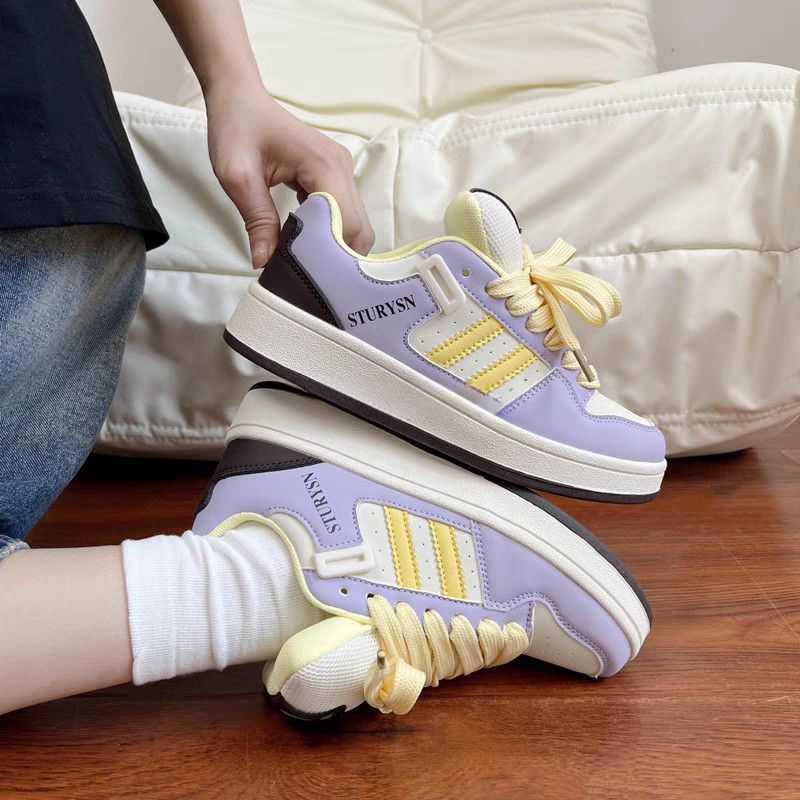 Damen Sneakers im modischen Retro-Stil mit weicher Polsterung