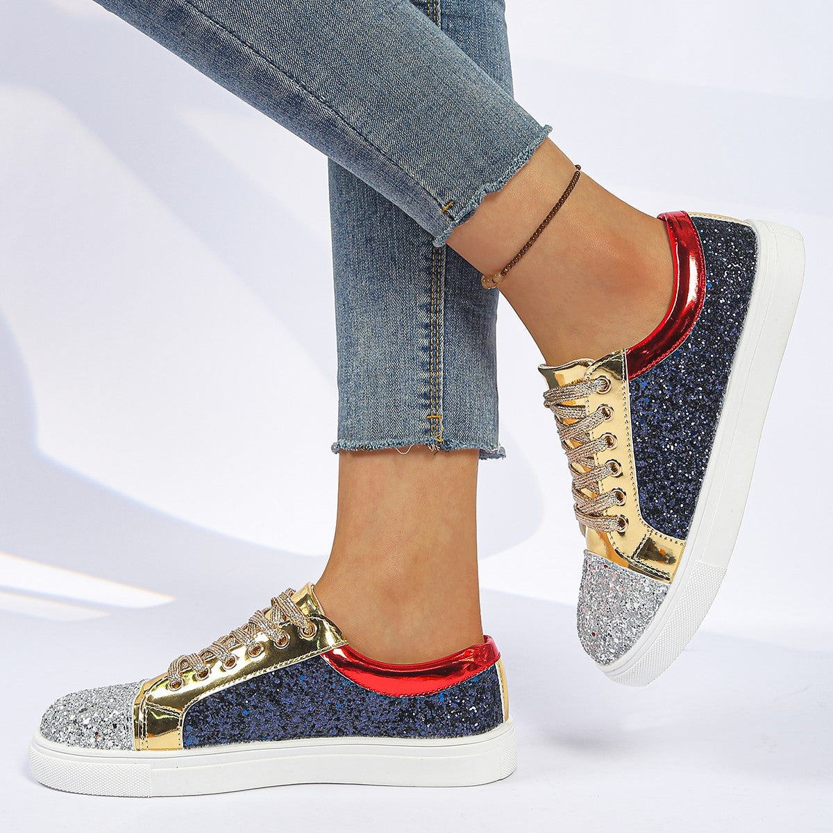 Damen Glitzernde Sneakers mit metallic Akzenten und komfortabler Sohle R&B