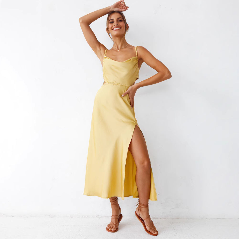 Damen Satin Maxikleid mit elegantem Wickeldesign und raffinierten Rüschen R&B