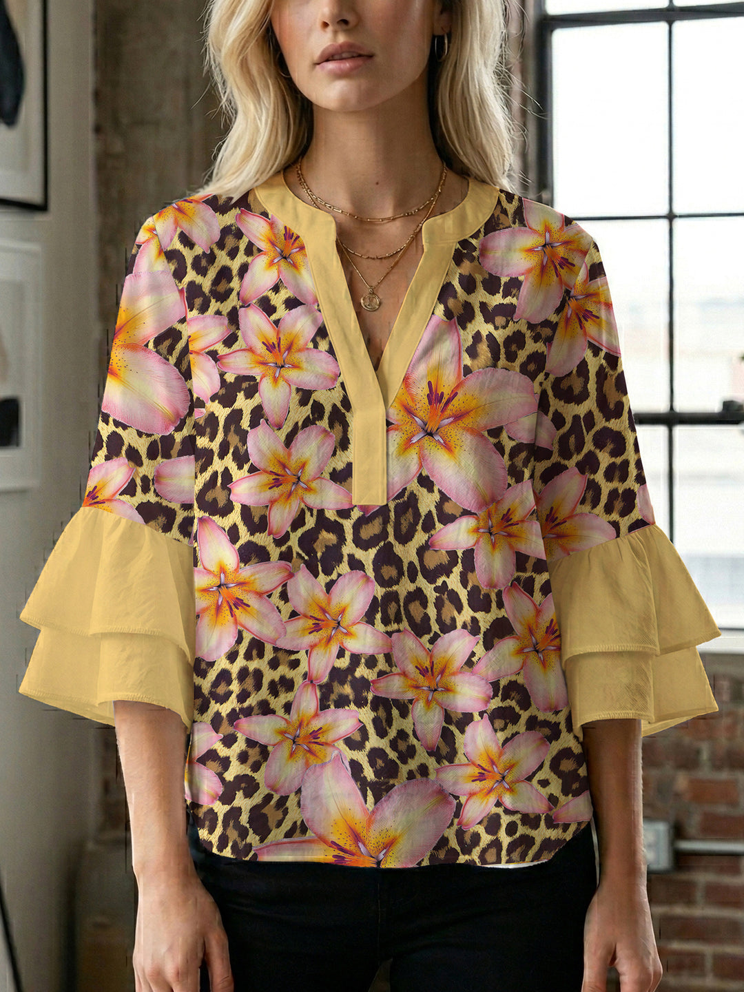 Damen lässige Bluse mit Volantärmeln und botanischem Druck R&B