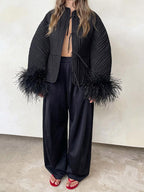 Damen trendige Steppjacke mit voluminösen Federn R&B
