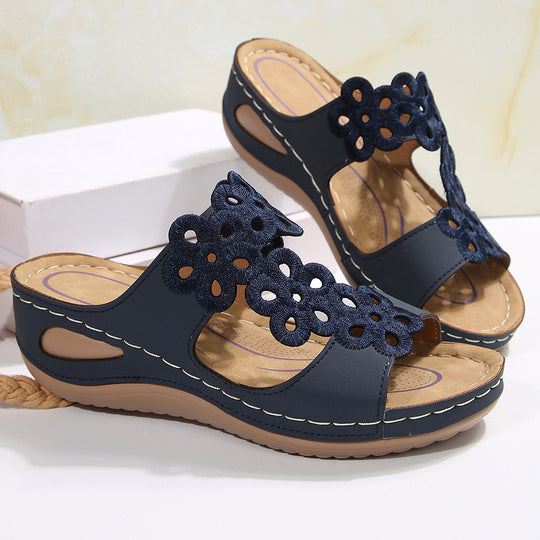 Damen Elegante Plateau-Sandaletten mit floralen Applikationen und atmungsaktiver Sohle R&B