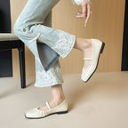 Damen Ballerina mit feinem Faltendesign und elastischem Riemen