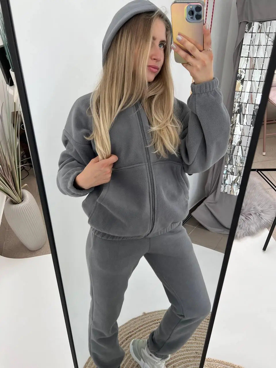 Damen sportliches Fleece-Set mit hohem Kragen und seitlichen Taschen R&B