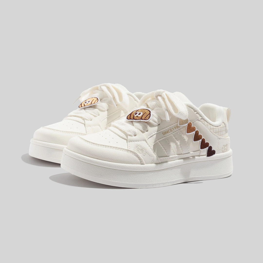 Damen Sneakers im modernen Design mit verspielten Herzmotiven R&B