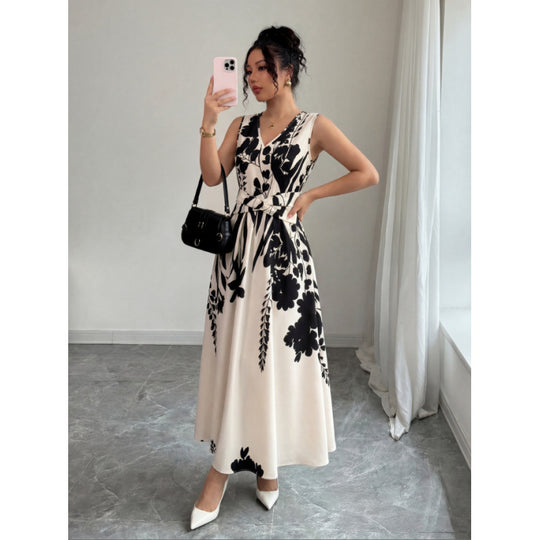 Damen Maxikleid mit floralem Design und taillierbarem Gürtel R&B