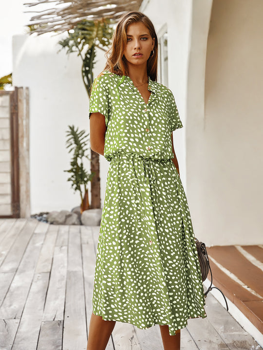 R&B | Polka-Dot-Kleid mit V-Ausschnitt und Knöpfen