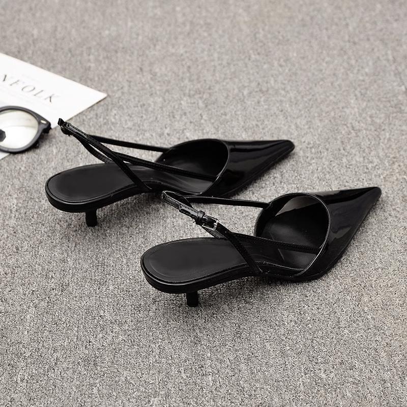 Damen Slingback-Pumps mit spitzem Absatz und glänzender Lackoberfläche R&B