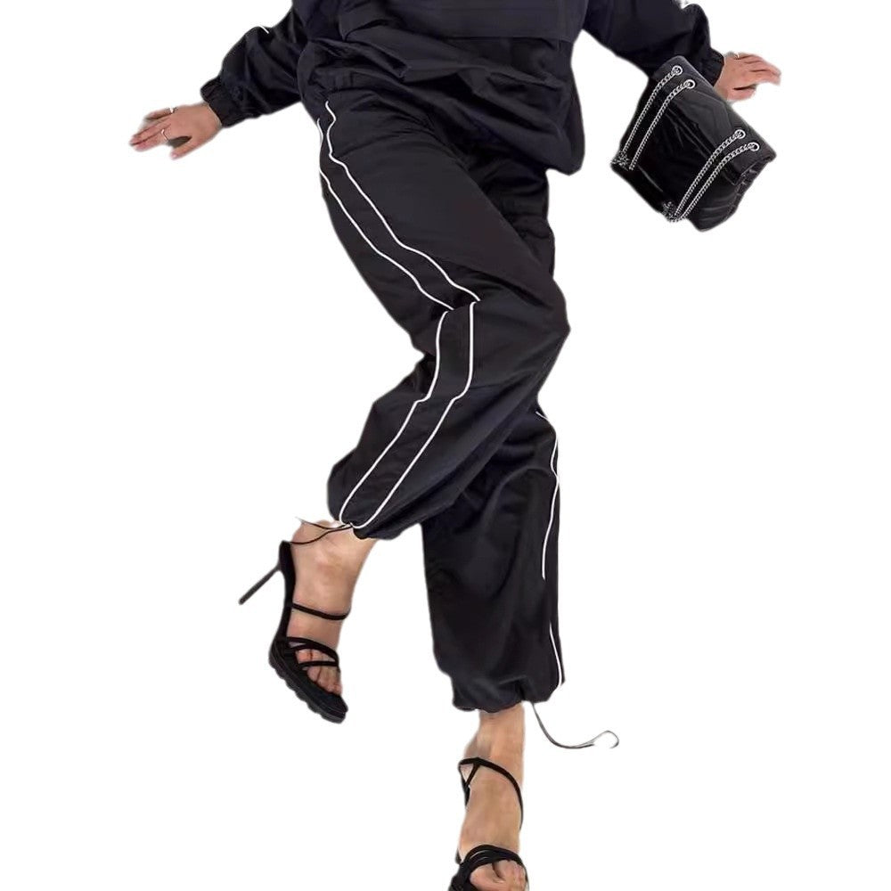 Damen Sportliche Kapuzenjacke mit hochfunktionellem Material R&B