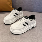 Damen Plattform Sneakers mit verstärkter Dämpfung und sportlichem Design