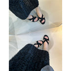 Damen offene Mules mit zarten Riemen und dekorativer Schleife R&B