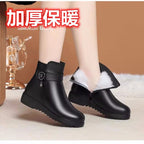 Damen Winterliche Stiefeletten mit modischer Klappfunktion und warmem Innenfutter R&B