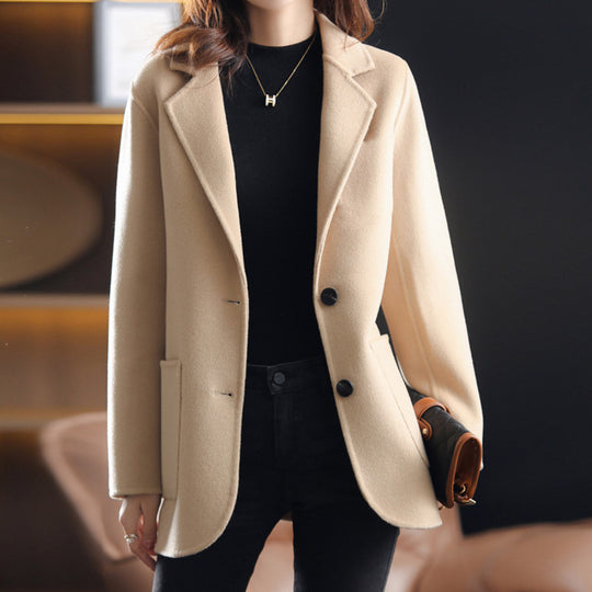Damen eleganter Wollblazer mit klassischen Revers und strukturiertem Schnitt R&B