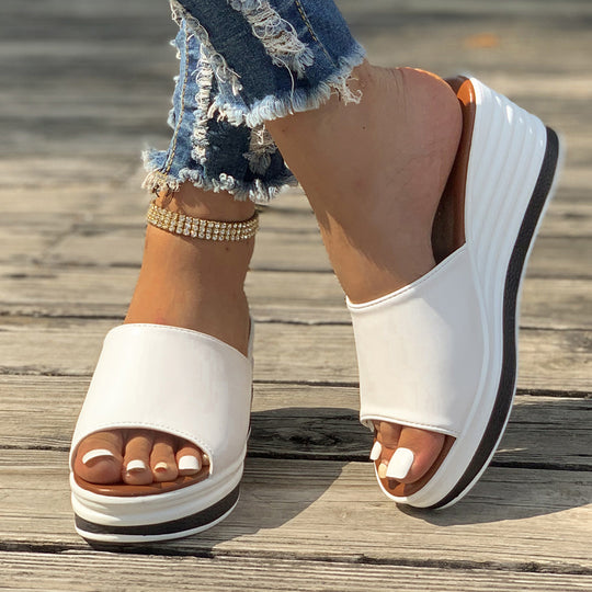 Damen Glamouröse Wedge-Pantoletten mit schimmerndem Obermaterial und bequemer Sohle R&B