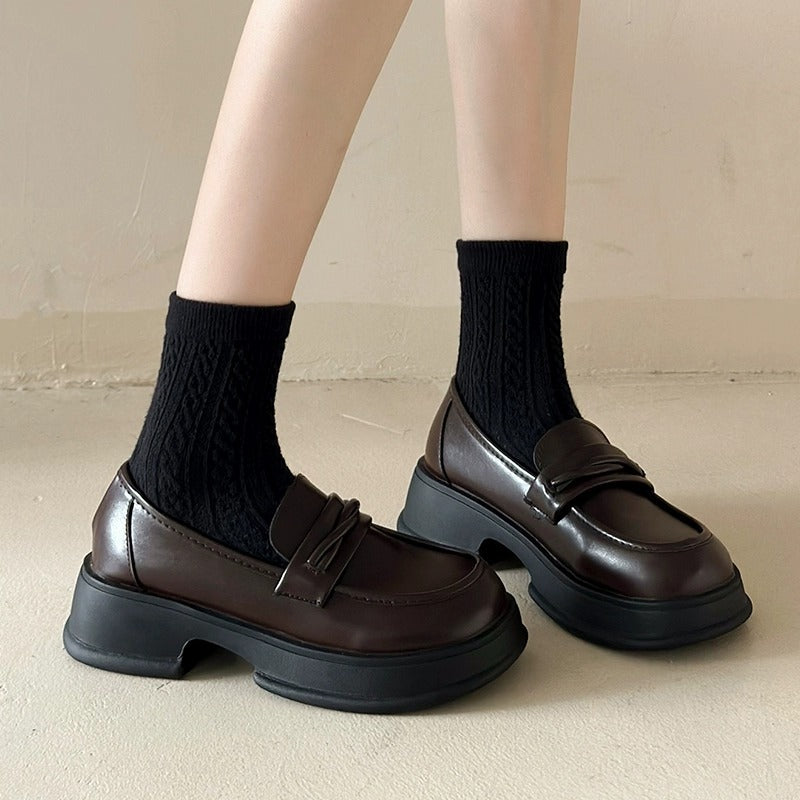 Damen Stilvolle Loafers mit robuster Plateausohle R&B
