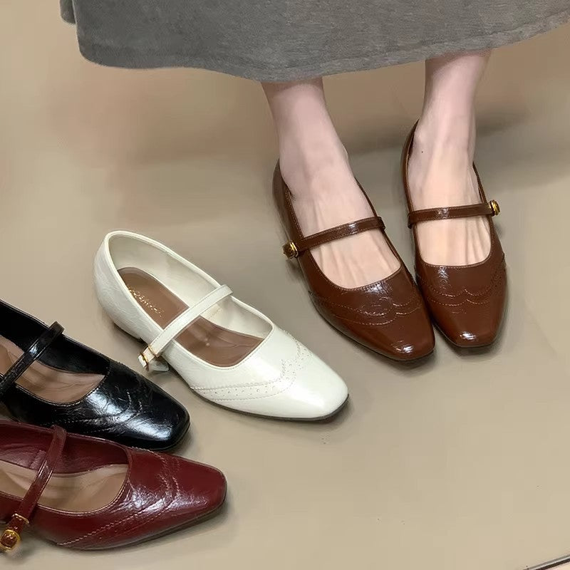 Damen elegante Ballerinas mit verstellbarem Riemen und feinen Ziernähten R&B