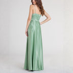 Damen Elegantes Abendkleid mit schimmerndem Satinfinish und tiefem Schlitz R&B