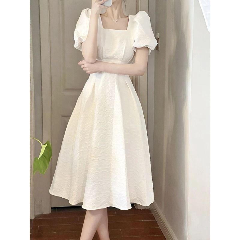 Damen elegantes Midi-Kleid mit quadratischem Ausschnitt und voluminösen Ärmeln
