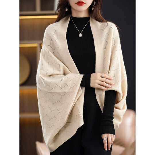 Damen Großer Strickponcho mit modernem Rautenmuster R&B