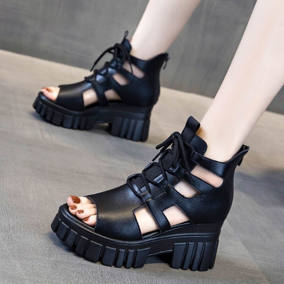 Damen Hochfrontige Schnürsandalen mit robustem Blockabsatz R&B