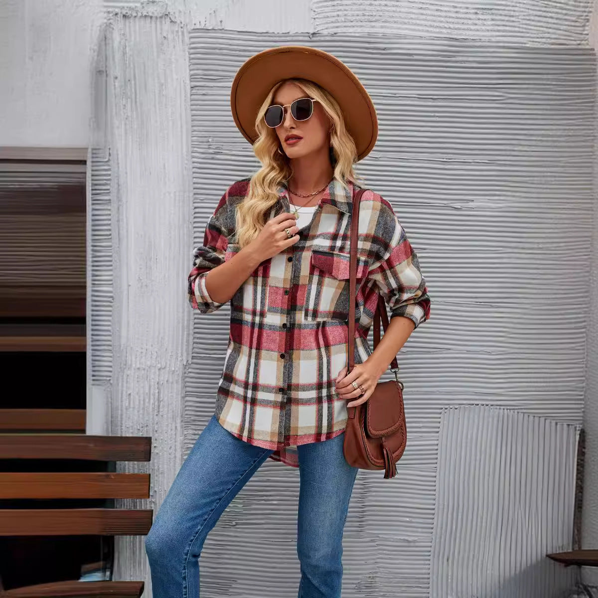 Damen Karottenjacke im lässigen Oversized-Stil mit kontrastierenden Karomustern R&B