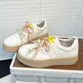 Damen Komfortable Sneaker mit praktischem Plateau und farbigen Schnürsenkeln R&B