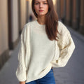 Damen Grobstrickpullover mit eleganten Zopfmuster und lässigem Schnitt R&B