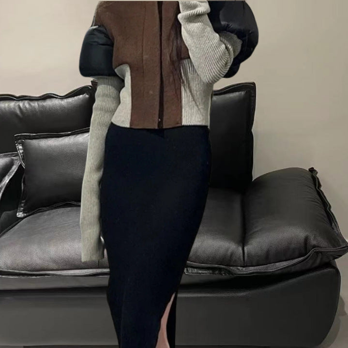 Damen Strickjacke mit modischem Schnitt und kontrastierenden Ärmeln R&B