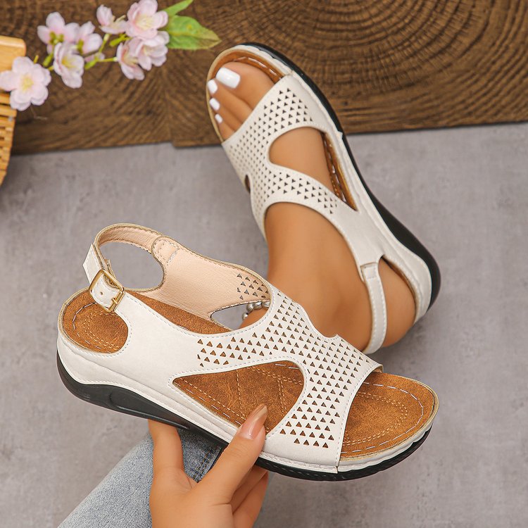Damen Komfortable und atmungsaktive Sandalen mit verstellbarem Riemen R&B