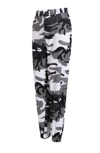 Damen Cargohose im modernen Camouflage-Design mit praktischen Taschen und elastischem Bund R&B