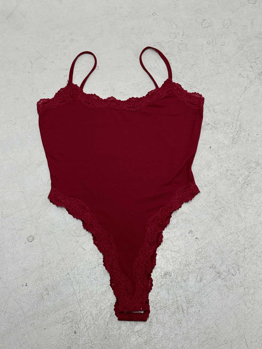 Damen Body mit eleganten Spitzendetails R&B