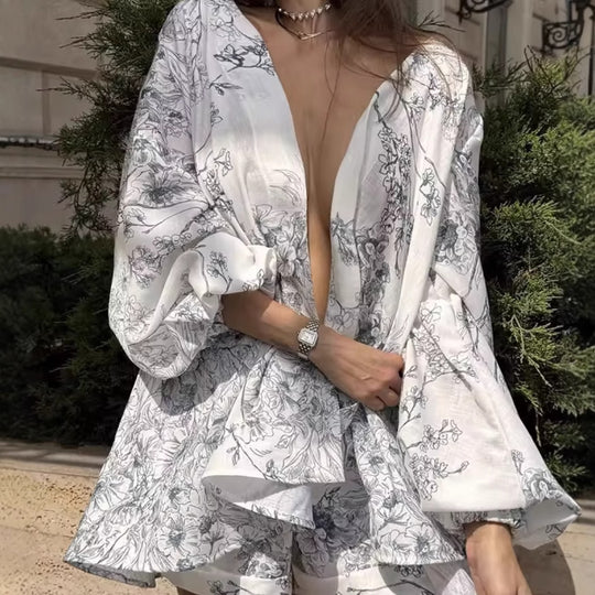 Damen entspannendes Pyjama-Set mit floralem Design R&B
