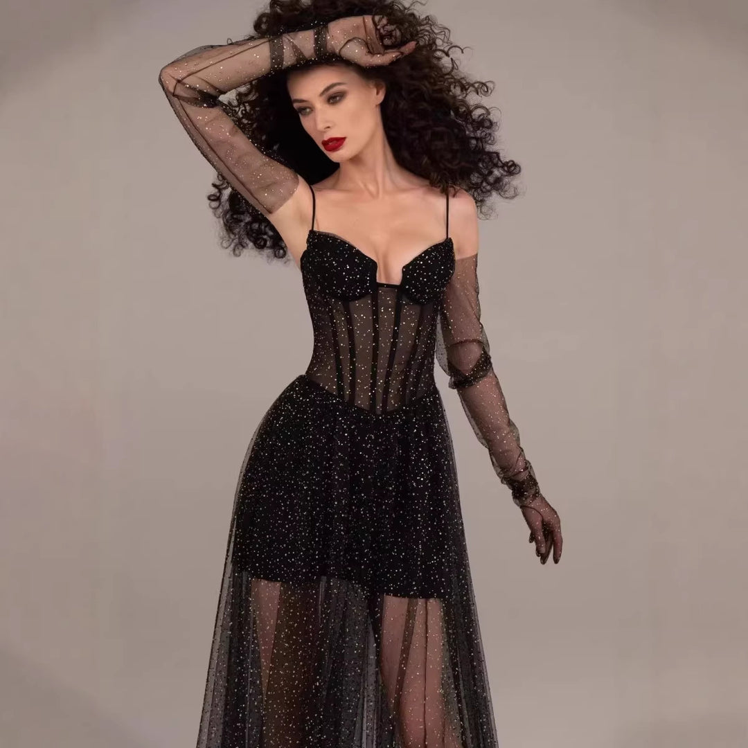 Damen glamouröses Abendkleid mit transparentem Rock und eleganten Details R&B