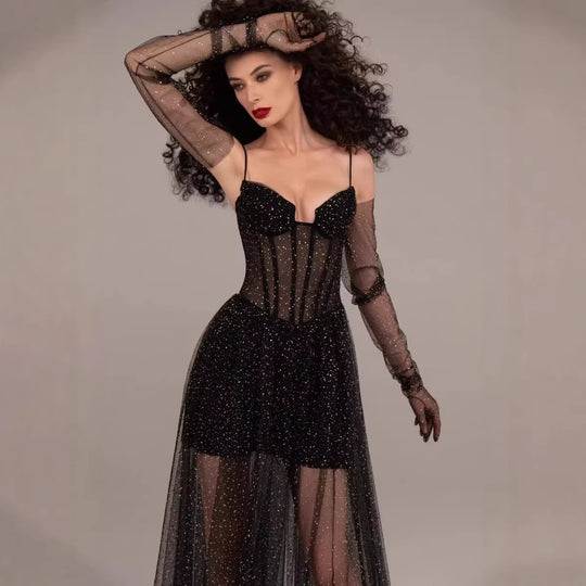 Damen glamouröses Abendkleid mit transparentem Rock und eleganten Details R&B