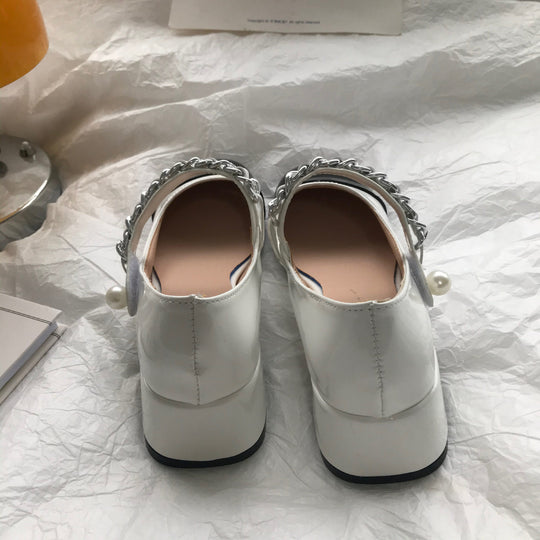 Damen Mary Jane Schuhe mit eleganter Rüschenverzierung und metallischem Akzent R&B