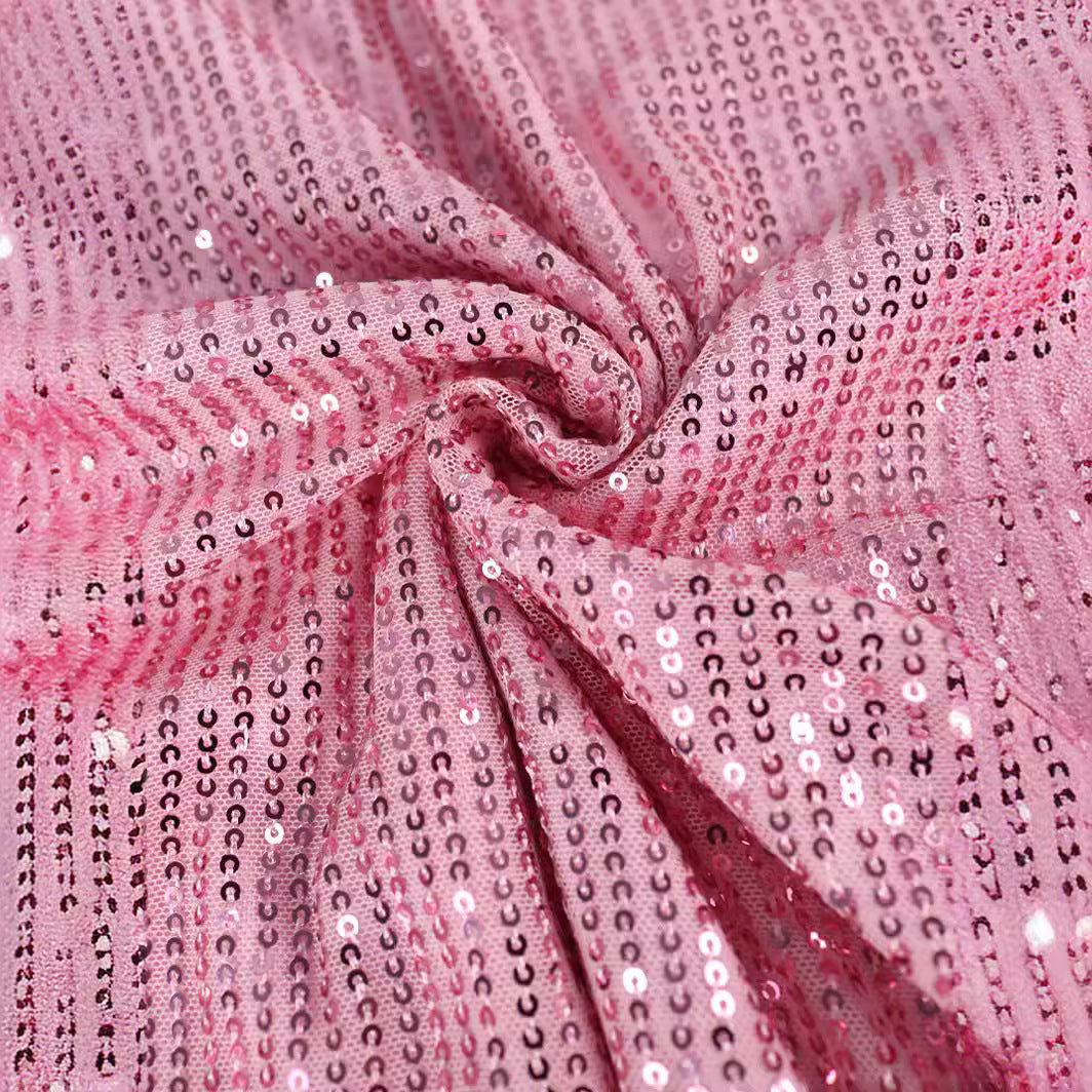 Damen Glänzendes Abendkleid mit asymmetrischem Schnitt und voluminöser Schleifen-Applikation R&B