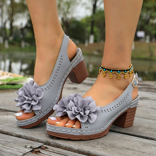 Damen elegante Sandalen mit floralem Dekor und Blockabsatz R&B