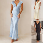 Damen Elegantes Maxikleid mit tiefem V-Ausschnitt und fließendem Satinmaterial R&B