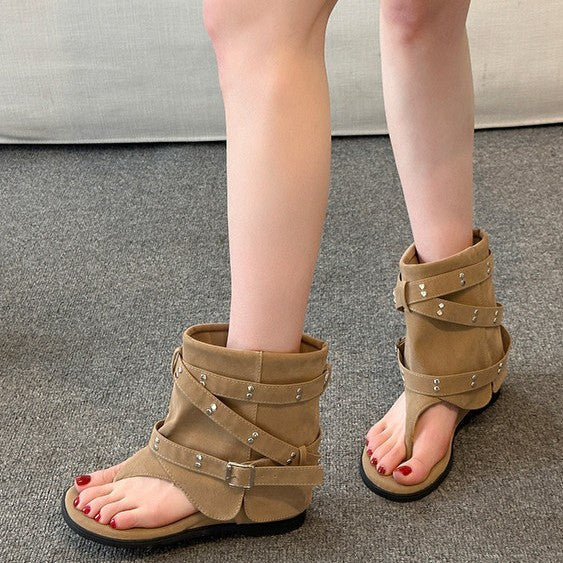 Damen Fashionable Zehentrenner-Stiefel mit Verzierungen und flexiblem Riemendesign R&B
