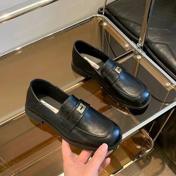 Damen elegante Mokassins mit dekorativem Gurt und goldener Schnalle R&B