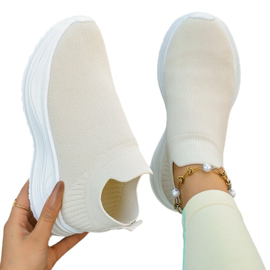 Damen sportliche Slip-On Sneakers mit atmungsaktivem Obermaterial und dämpfender Sohle R&B