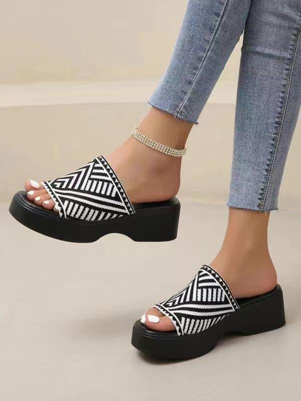 Damen Komfortable Wedge-Pantoletten mit breitem Riemendesign und anatomischem Fußbett R&B