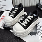 Damen Modische Sneakers mit auffälligem Design
